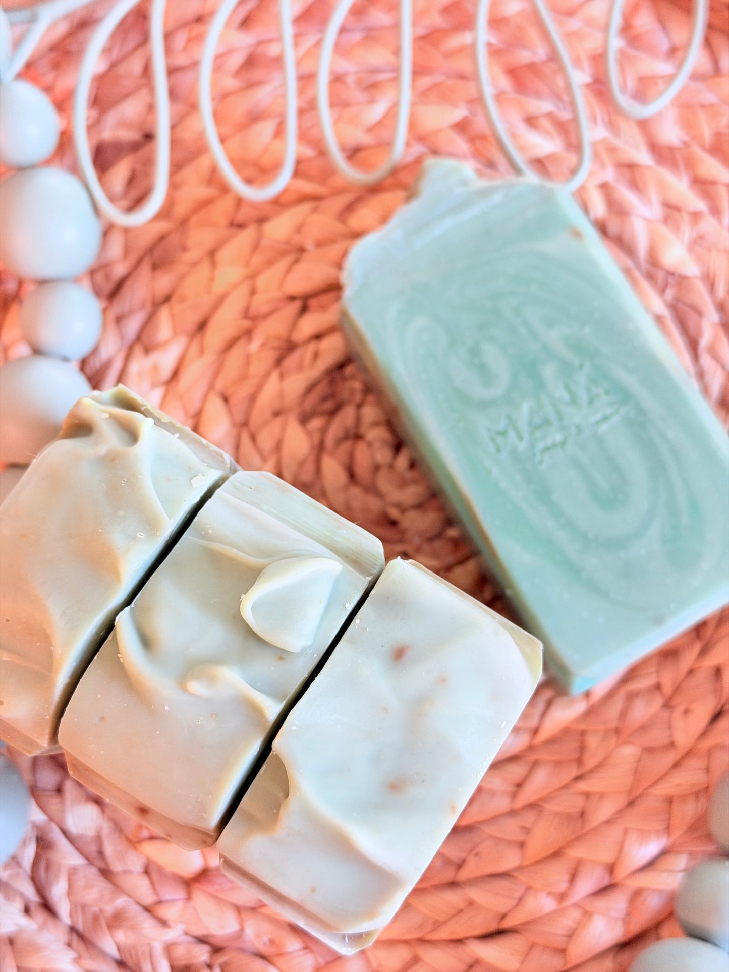COCONUT MILK, NEROLI & PISTACHIO
