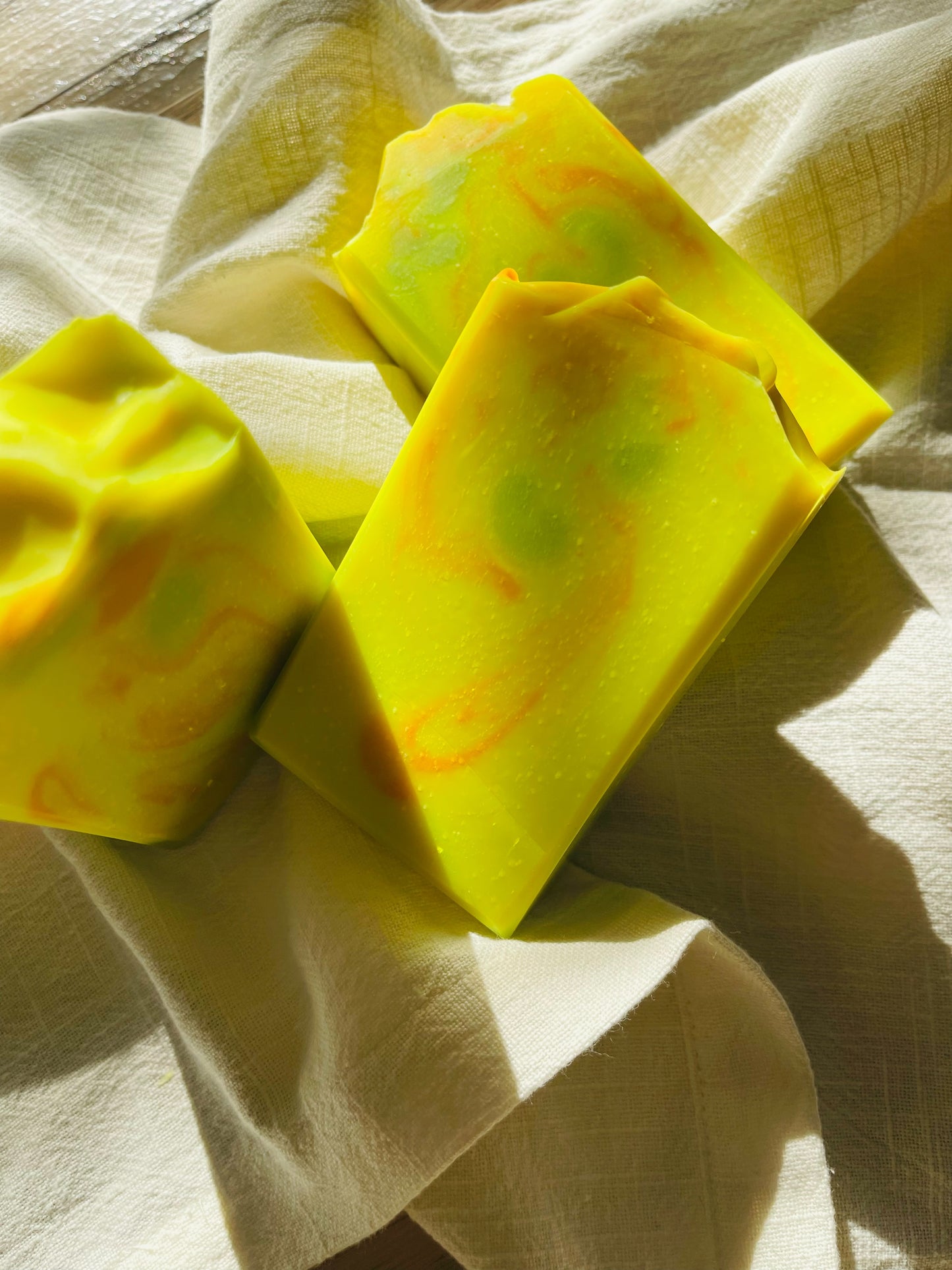 PAPAYA PINEAPPLE SOAP BAR