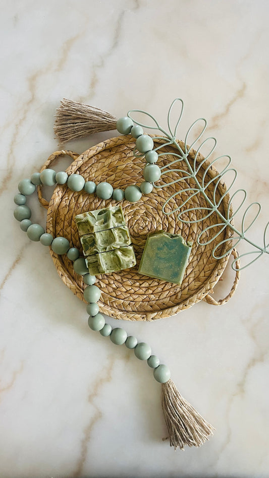 COCONUT MILK, NEROLI & PISTACHIO