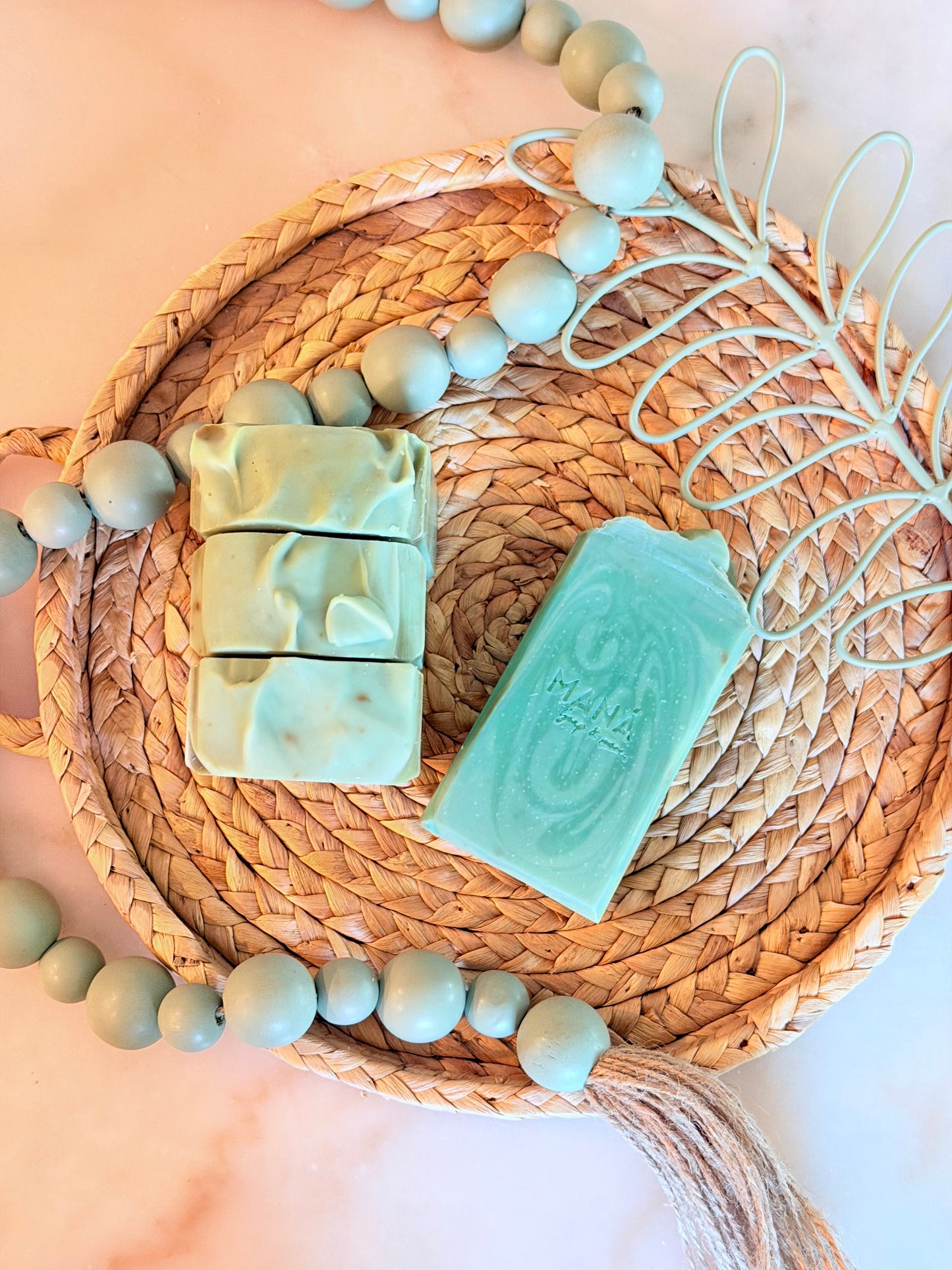 COCONUT MILK, NEROLI & PISTACHIO